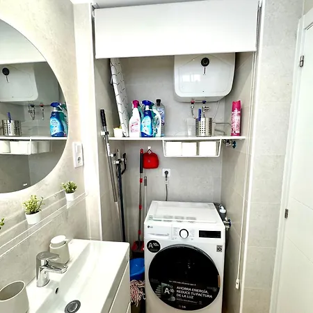 Modern With Pool And Balcony *